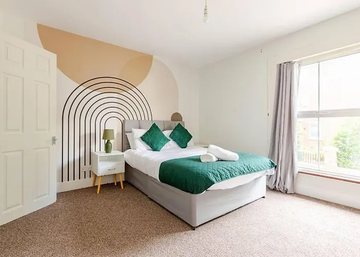 2Bed By Jubilee Square Maidstone