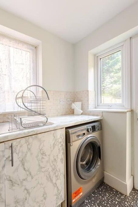 2bed By Jubilee Square Maidstone